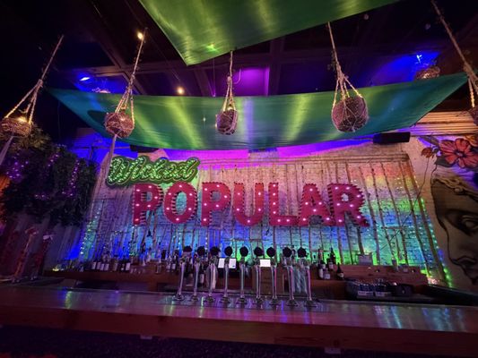 Tree House Chicago by null