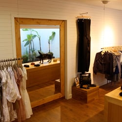 Girl shop Anglet