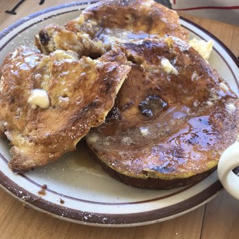 Julian Cafe - Cinnamon Roll French Toast - Bakeries Near Me - Julian, California