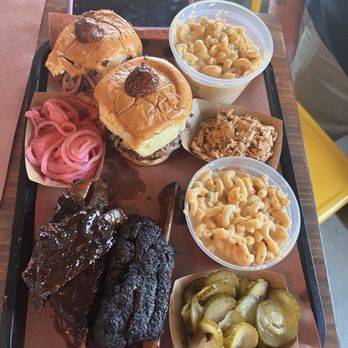 la Barbecue - Barbeque Near Me - Austin, Texas la Barbecue - Barbeque Near Me - Austin, Texas