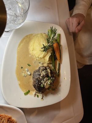 Di Paolo's Italian Ristorante by null