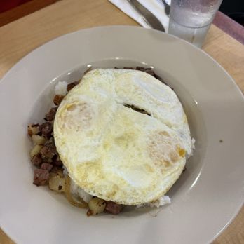 Rise and Shine Cafe - Corn beef hash loco moco - Breakfast & Brunch Near Me - Mililani, Hawaii
