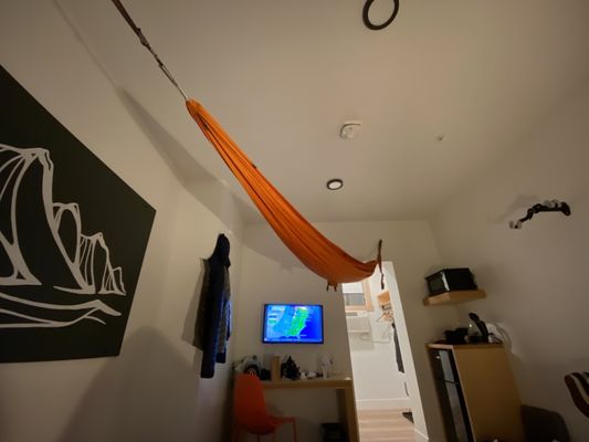 LOGE Leavenworth Downtown by null