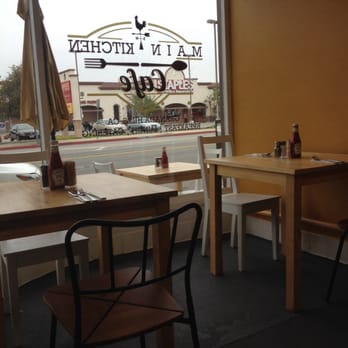 Main Kitchen Cafe - New American Near Me - Granada Hills, California