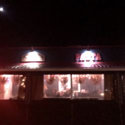 Fratelli Pizza Restaurant and Bar II - Restaurant