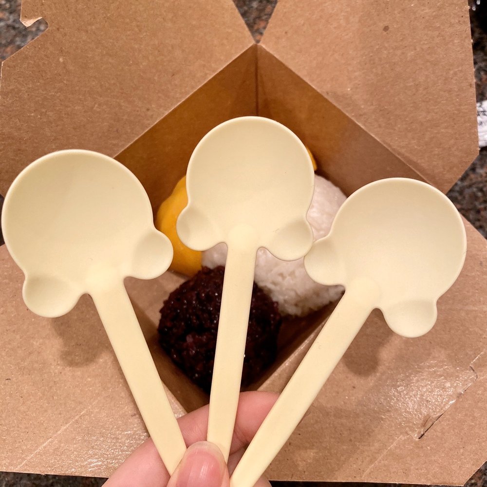 Sweethoney Dessert - Super cute cutlery - Desserts Near Me - Burnaby, British Columbia