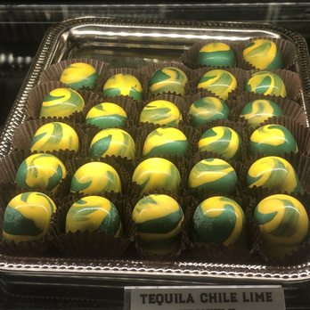 Winfield's Chocolate Bar - Whaaaat Flavors - Desserts Near Me - Houston, Texas Winfield's Chocolate Bar - Whaaaat Flavors - Desserts Near Me - Houston, Texas