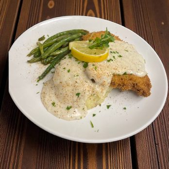 Chalet Restaurant & Bar - Counrty Fried Steak - Sushi Bars Near Me - Lakeside, Arizona Chalet Restaurant & Bar - Counrty Fried Steak - Sushi Bars Near Me - Lakeside, Arizona