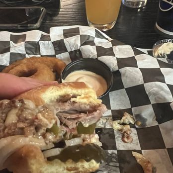 Two Shy Brewing - Tri tip sandwich - Breweries Near Me - Roseburg, Oregon