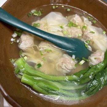 King’s Kitchen - Wonton soup - Cantonese Near Me - Flushing, New York
