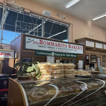 Bommarito Bakery - Inside - Bakeries Near Me - Saint Clair Shores, Michigan