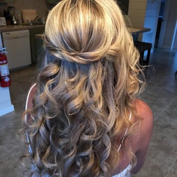 Once Upon A Stylist - Hair Salons Near Me - Jacksonville, Florida Once Upon A Stylist - Hair Salons Near Me - Jacksonville, Florida