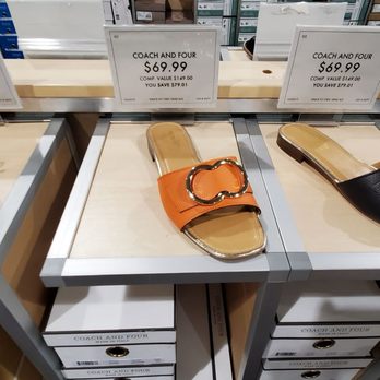 DSW Designer Shoe Warehouse - Shoe Stores Near Me - Orlando, Florida DSW Designer Shoe Warehouse - Shoe Stores Near Me - Orlando, Florida