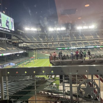 Van Gogh: The Immersive Experience - There was a HS football game going on too during the Van Gogh exhibit - Art Galleries Near Me - Arlington, Texas