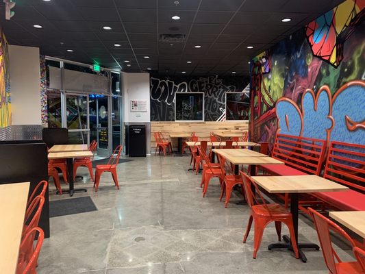 Dave's Hot Chicken by null