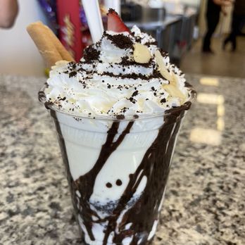 The Paleta Bar Glendale - Fruits con Crema with Dark chocolate. - Ice Cream & Frozen Yogurt Near Me - Glendale, Arizona The Paleta Bar Glendale - Fruits con Crema with Dark chocolate. - Ice Cream & Frozen Yogurt Near Me - Glendale, Arizona