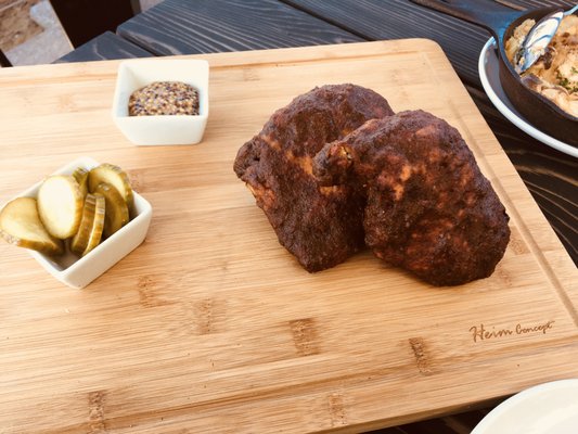 Starlite BBQ by null