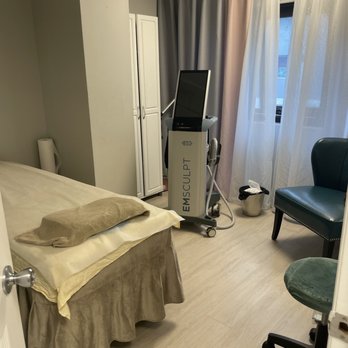 Slim Herbal - Only one side of the machine works. - Skin Care Near Me - Flushing, New York