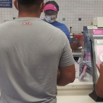 Baskin-Robbins - Great customer service - Ice Cream & Frozen Yogurt Near Me - Lancaster, California Baskin-Robbins - Great customer service - Ice Cream & Frozen Yogurt Near Me - Lancaster, California