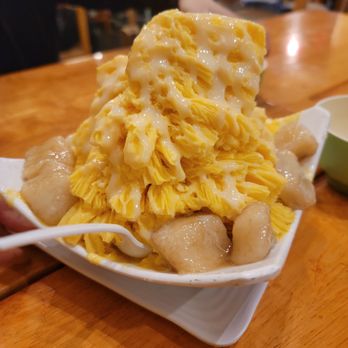 Class 302 Cafe - Mango Golden Mochi - Taiwanese Near Me - Cerritos, California Class 302 Cafe - Mango Golden Mochi - Taiwanese Near Me - Cerritos, California