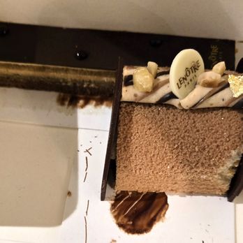 Galeries Lafayette Gourmet - Opera cake and a yule log. - Delicatessen Near Me - Paris, 75