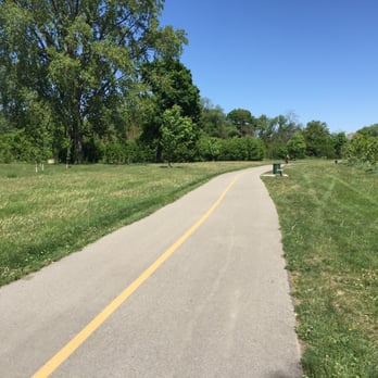 Watson Street Park - Lots'nlots of grassycarpet plus walkingroads for cyclebiking plus joggering plus rollerfootsing too!! - Parks Near Me - London, Ontario Watson Street Park - Lots'nlots of grassycarpet plus walkingroads for cyclebiking plus joggering plus rollerfootsing too!! - Parks Near Me - London, Ontario