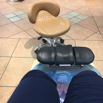 Le Nails - Nail Salons Near Me - Simi Valley, California Le Nails - Nail Salons Near Me - Simi Valley, California