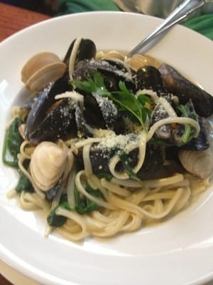 Moran's Oyster Cottage by null