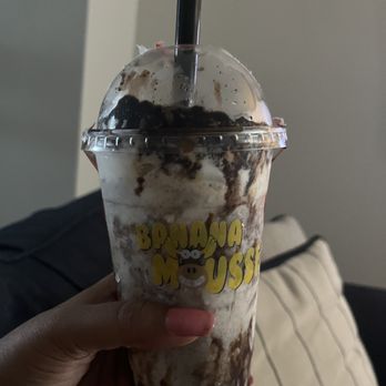 Banana Mousse - Cookies and Creme Shake - Desserts Near Me - Philadelphia, Pennsylvania Banana Mousse - Cookies and Creme Shake - Desserts Near Me - Philadelphia, Pennsylvania