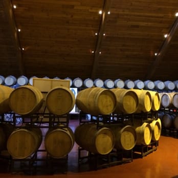 Vines 2 Vino - Wine Tours Near Me Vines 2 Vino - Wine Tours Near Me