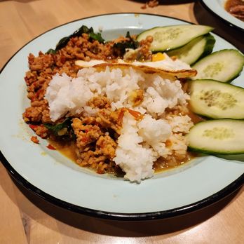 Gai Noi - Gai Basil - Desserts Near Me - Minneapolis, Minnesota