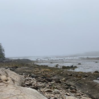 Petit Manan Wildlife Refuge - Hiking Near Me
