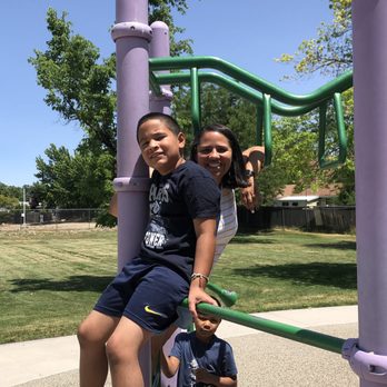 Jamaica park - Parks Near Me - Reno, Nevada