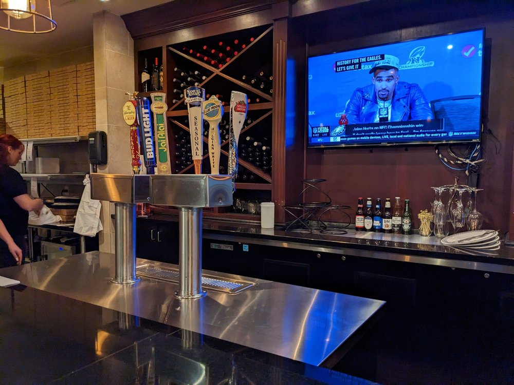 Anthony's Coal Fired Pizza & Wings