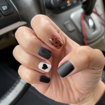 QL Nails - Nail Salons Near Me - Aurora, Colorado