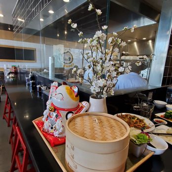 Thumbling - Shanghainese Near Me - West Covina, California