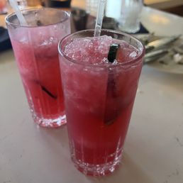 Strawberry Mint smash