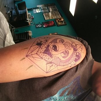 Fallen Crow Tattoo - Tattoo Near Me - Murrieta, California Fallen Crow Tattoo - Tattoo Near Me - Murrieta, California