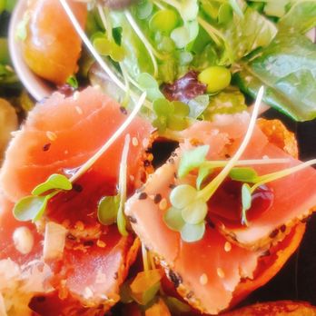 Pacific Catch - Japanese plate - Sushi Bars Near Me - Santa Clara, California