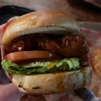 Mad For Chicken - Spicy fried chicken sandwich - Chicken Wings Near Me - Newark, New Jersey
