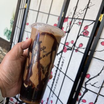 E Tea - Mocha smoothie, my go to! - Bubble Tea Near Me - Sacramento, California