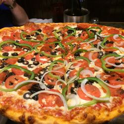 Capo's NY Pizza & Italian Restaurant - Capo de capi pizza