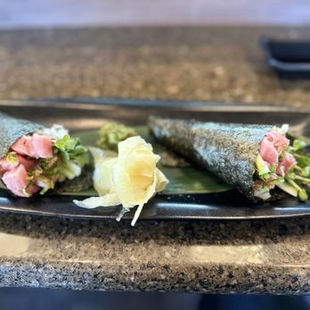 Yakumi Sushi - Toro tuna hand roll - Japanese Near Me - Poway, California