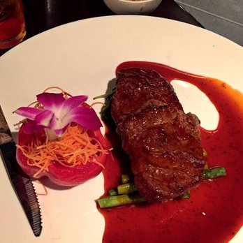 Red Ginger - Filet Mignon with asparagus - Sushi Bars Near Me - Charlotte, North Carolina Red Ginger - Filet Mignon with asparagus - Sushi Bars Near Me - Charlotte, North Carolina