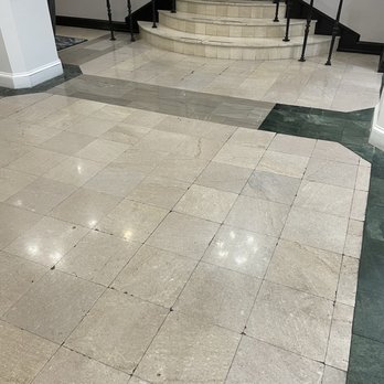 Hilton Garden Inn Jackson Downtown - Neglected, cracked stained lobby floor - Hotels Near Me - Jackson, Mississippi