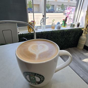 The Green Llama Cafe - Coffee & Tea Near Me - Chicago, Illinois The Green Llama Cafe - Coffee & Tea Near Me - Chicago, Illinois
