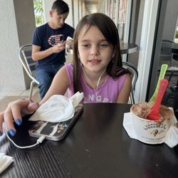 Vaniglia & Cioccolato - Heat was so hot but ice cream was so cool