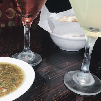 Joia Fabulous Pizza & Martini Bar - Bellini martini on the right, and sex and the city on the left in the red - Bars Near Me - Riverview, Florida Joia Fabulous Pizza & Martini Bar - Bellini martini on the right, and sex and the city on the left in the red - Bars Near Me - Riverview, Florida