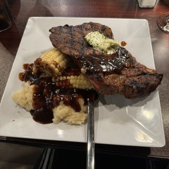 Luka's Restaurant & Bar - American Near Me - Jackson, California