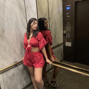 Sheraton - Fancy elevator - Hotels Near Me - San Gabriel, California Sheraton - Fancy elevator - Hotels Near Me - San Gabriel, California